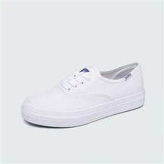 Buty płócienne damskie białe